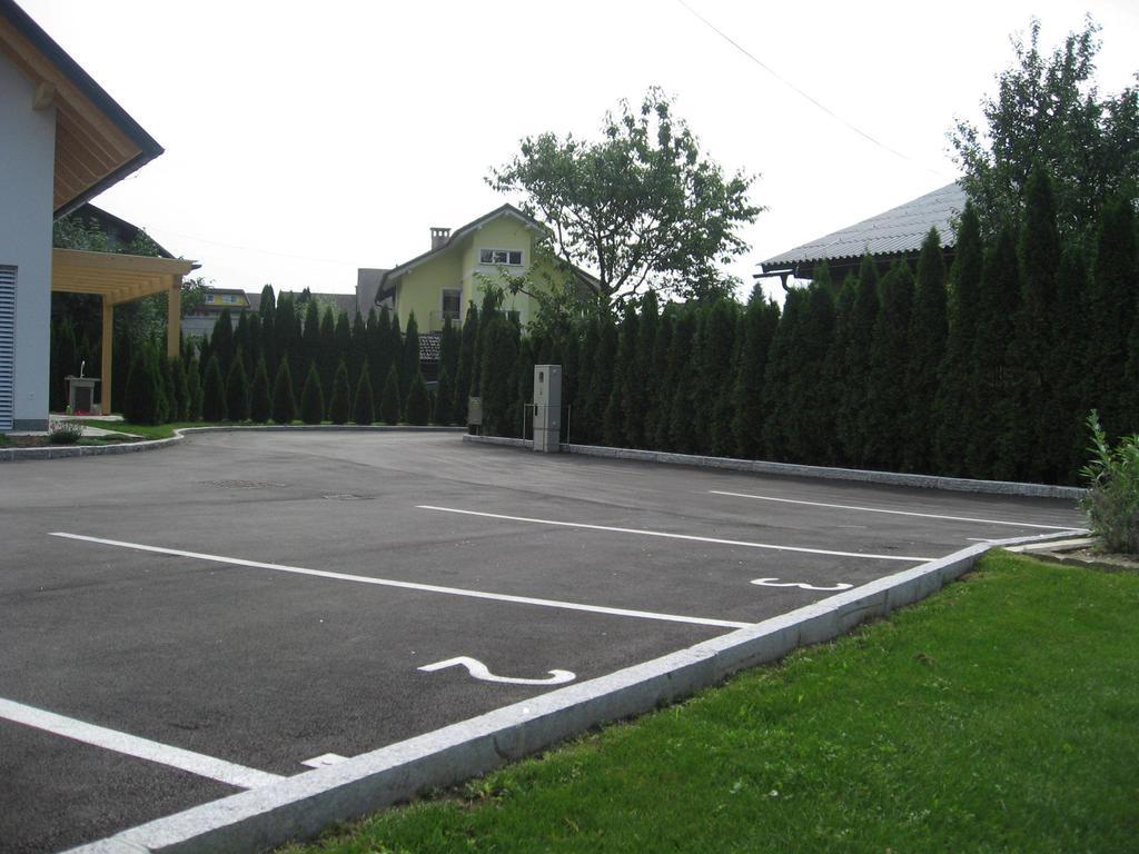 Apartments Bledea Екстериор снимка