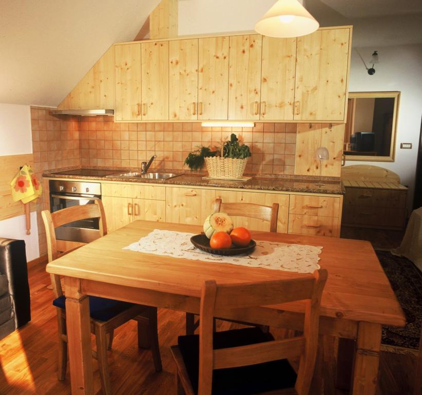 Apartments Bledea Стая снимка