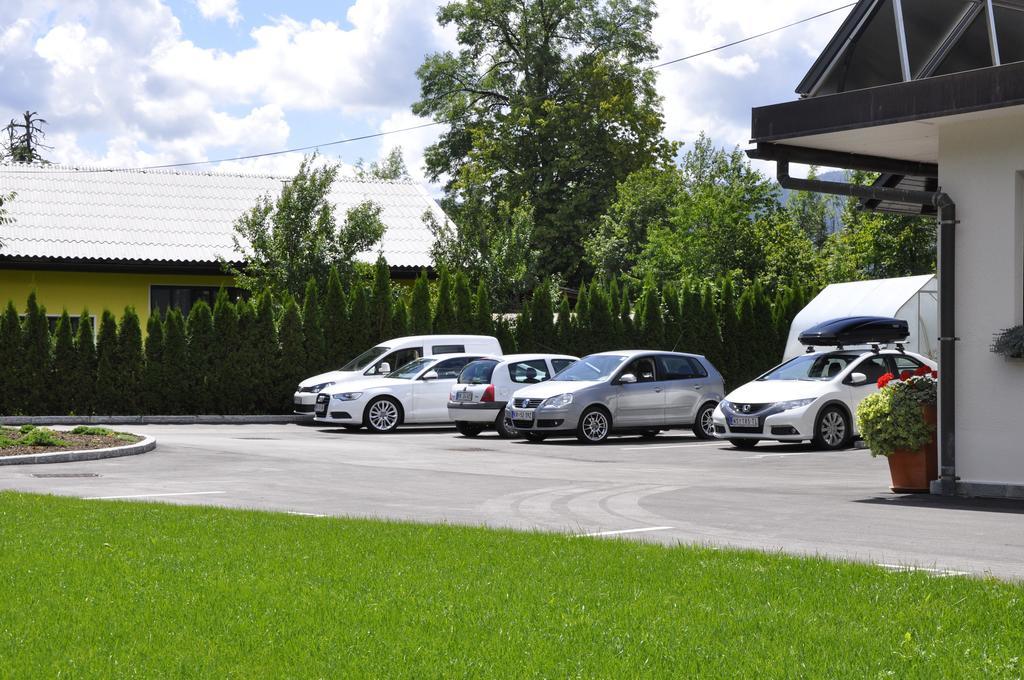 Apartments Bledea Екстериор снимка